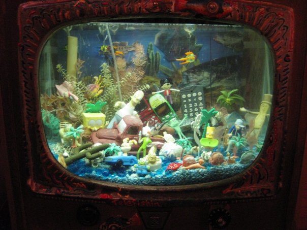 tv aquarium at Catfish Parlour